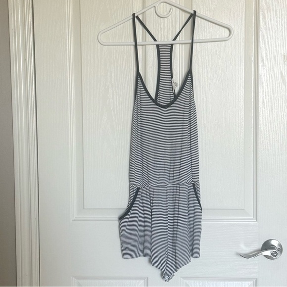 Silence + Noise Monochrome Striped Romper - Size XS - Picture 1 of 7